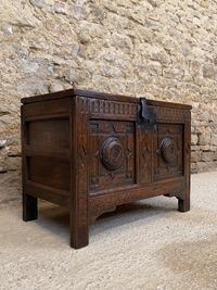 14oak-coffer-exceptionally-small-and-well-proportioned-sku91736925_0